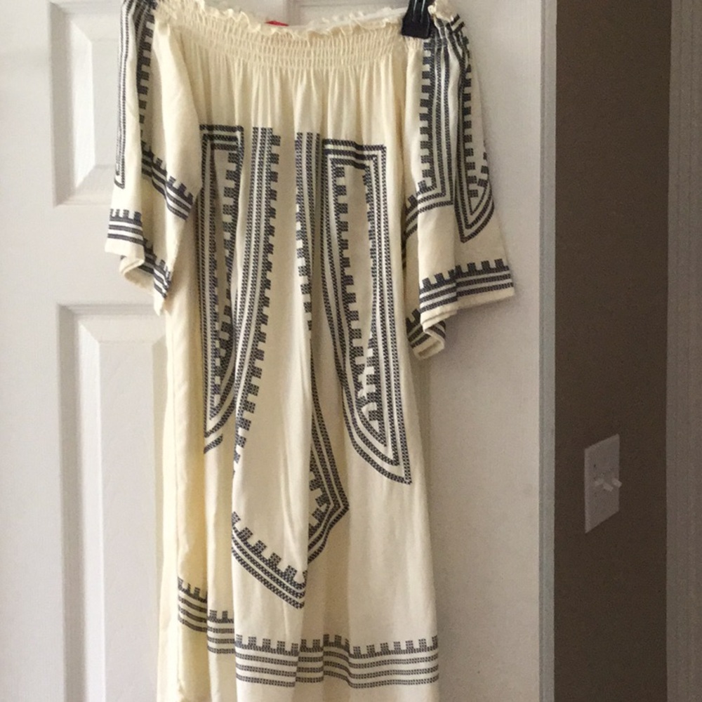 Chelsea & Violet dress